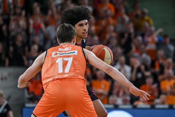 突破犀利 突破犀利