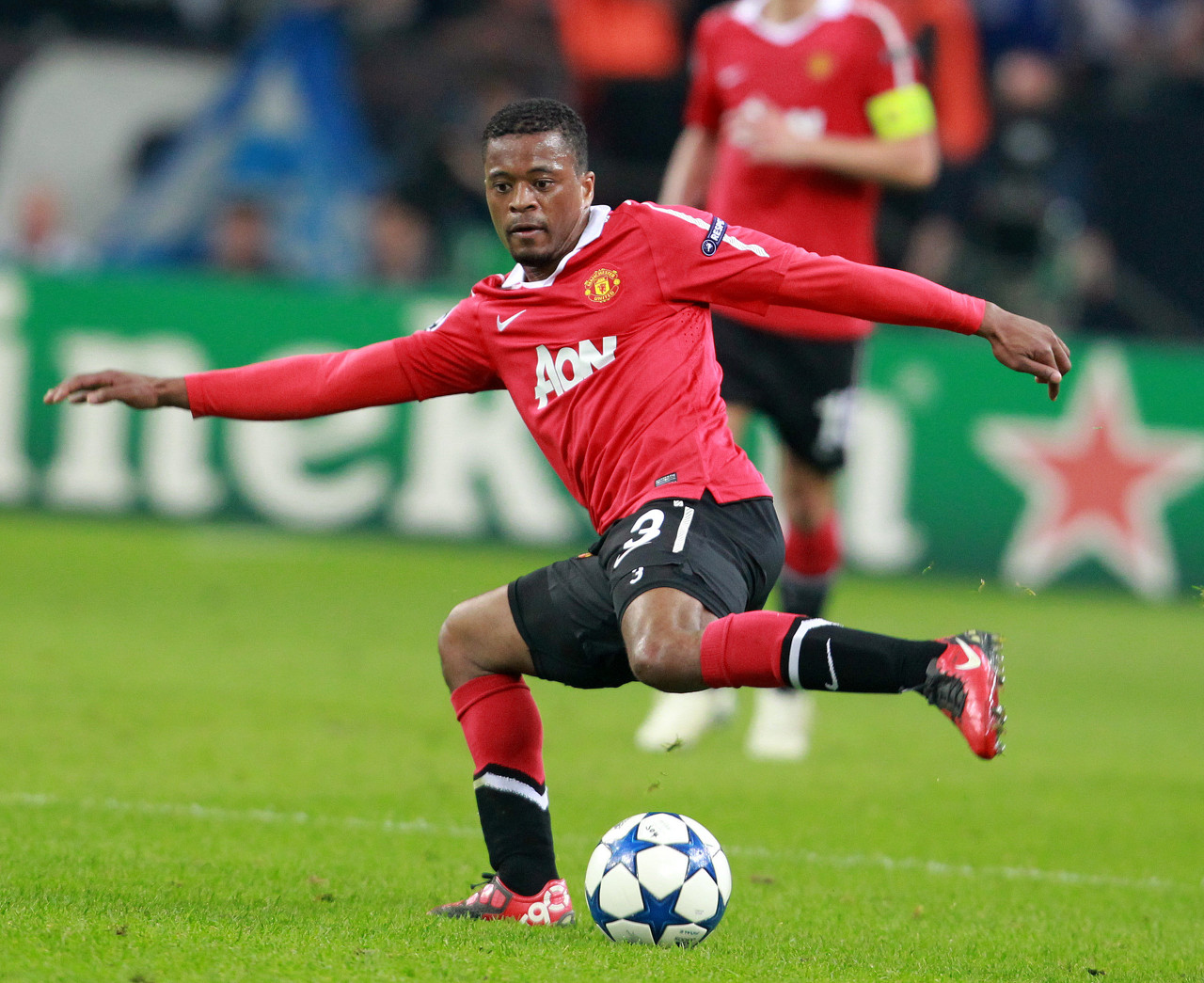 报道持续发 报道持续发