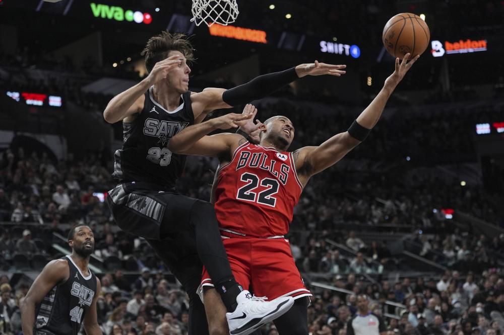 他用实际行 他用实际行