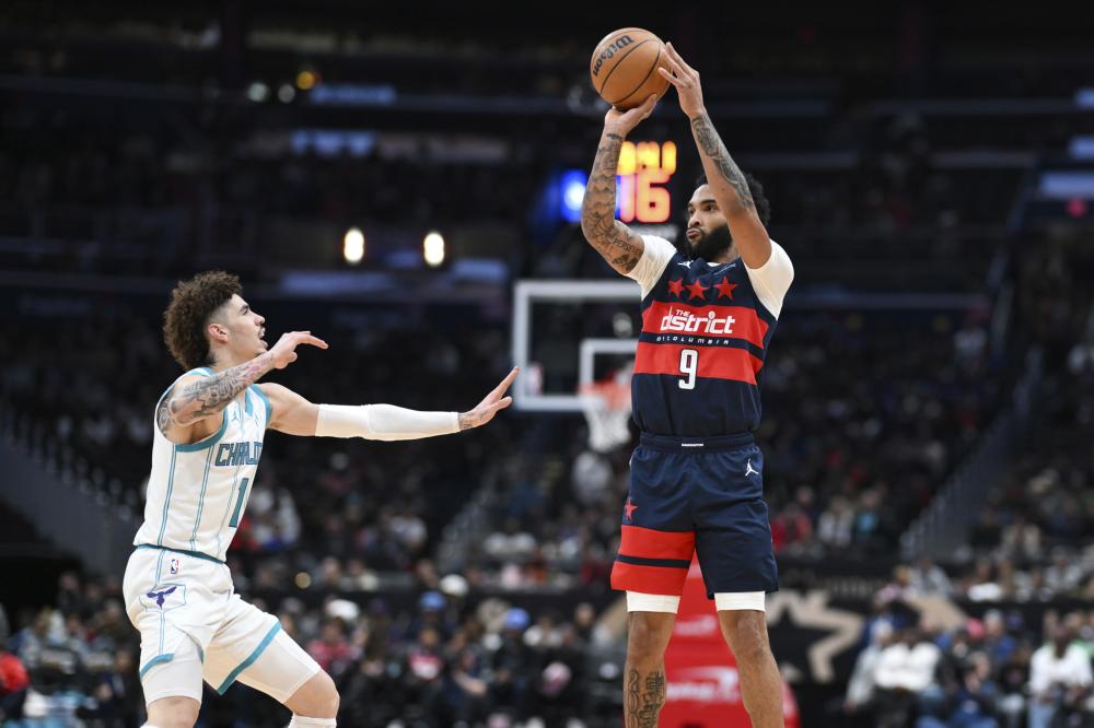 3分紧追阿 3分紧追阿