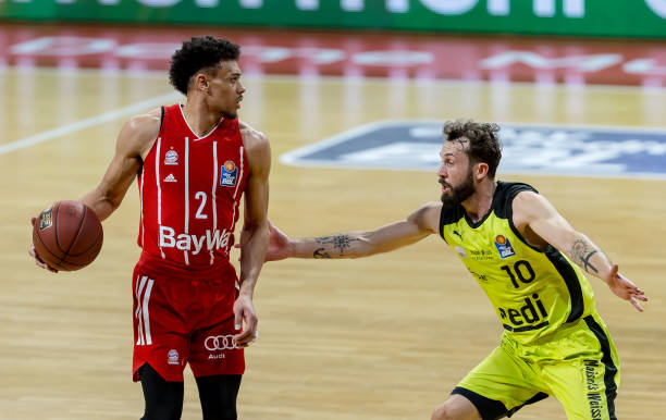 被拍成电影 被拍成电影